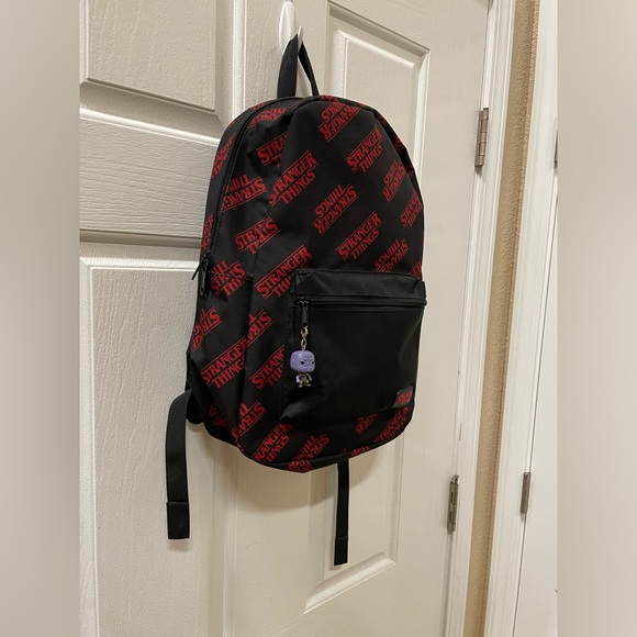 Stranger Things Backpack Red Black F16335 - Picture 3 of 6